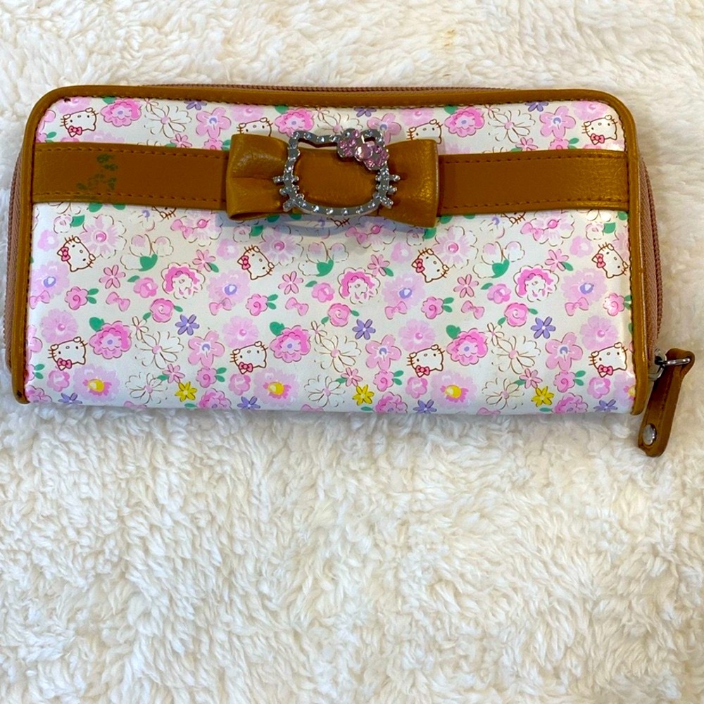 Hello Kitty Floral Wallet with Bow